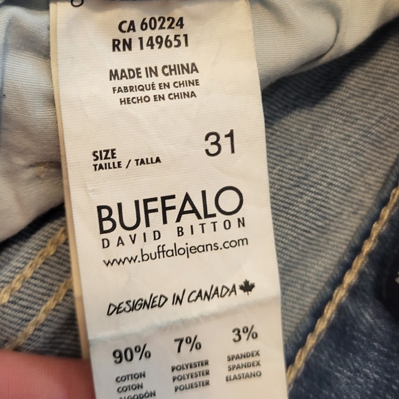 Denim short shorts, Buffalo size 31 - Picture 3 of 4